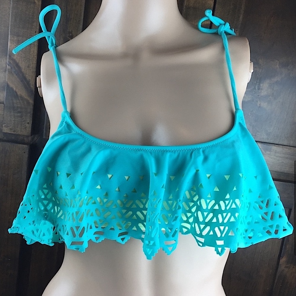 Victoriaโs Secret Pink Laser Cut Ruffle Aqua Blue Bathing Suit Swim Bikini Top M